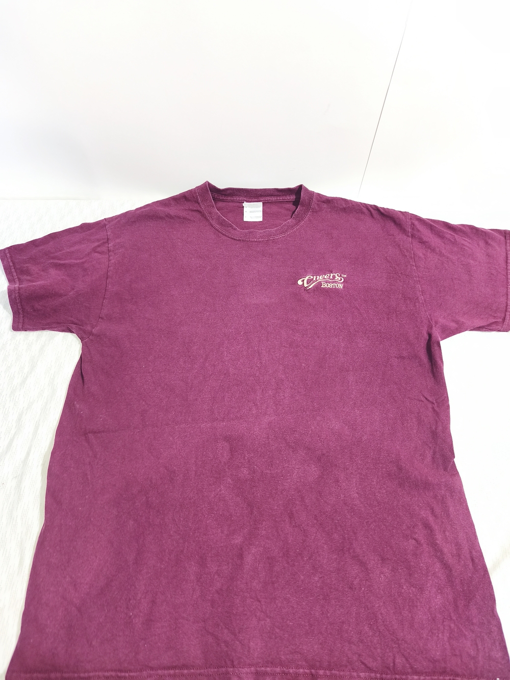 Vintage Gildan Men's Short-Sleeve Tee in Plum with Small Chest Script Logo D1(9
